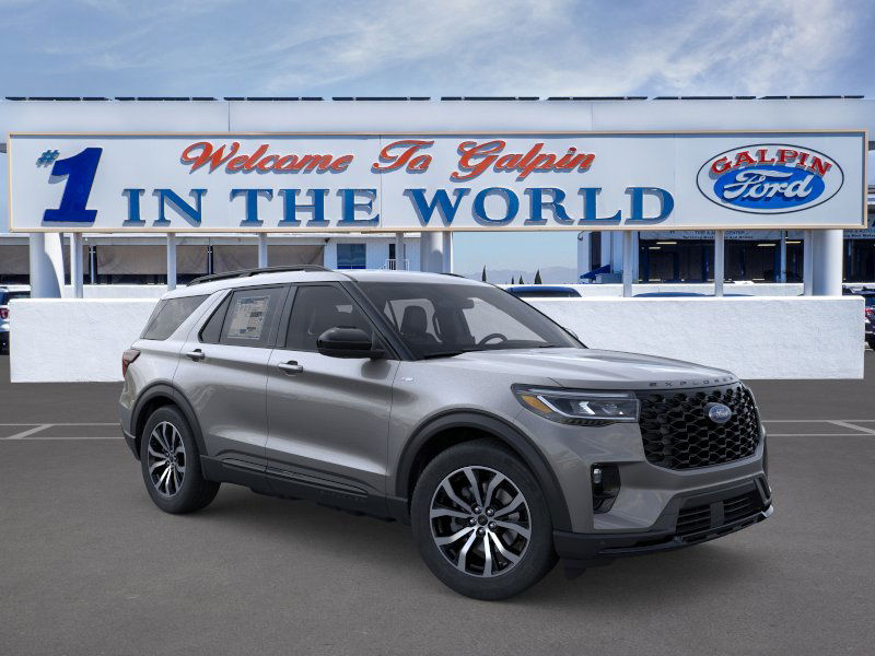 2025 Ford Explorer ST ST-Line photo 10