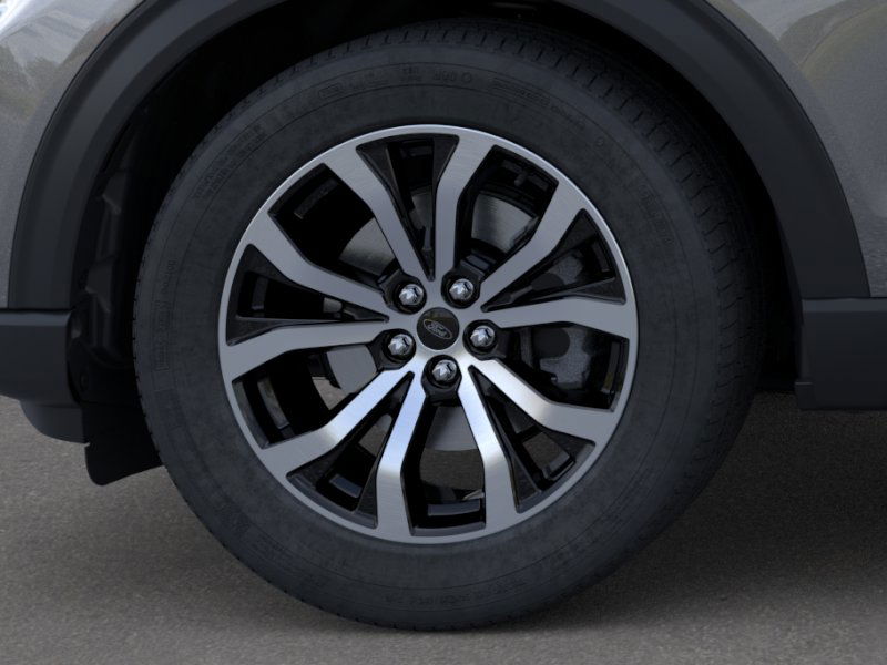 2025 Ford Explorer ST ST-Line photo 21
