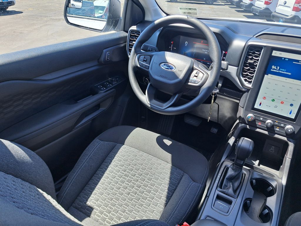 2025 Ford Ranger XL photo 9