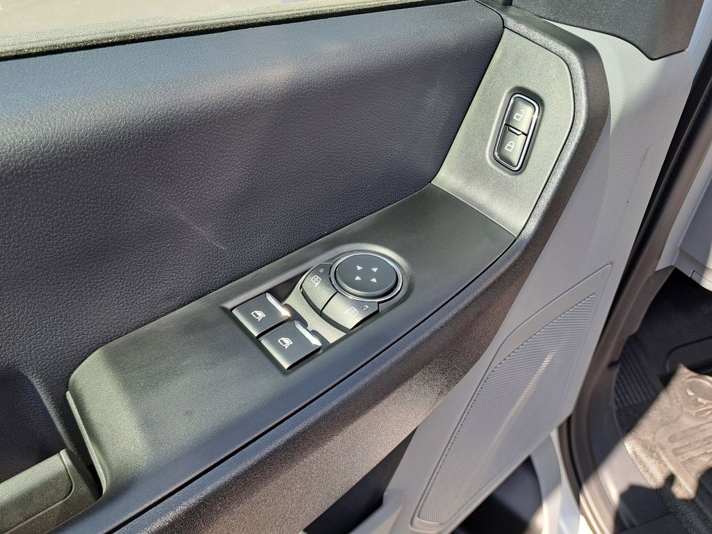 2025 Ford F-450 photo 13
