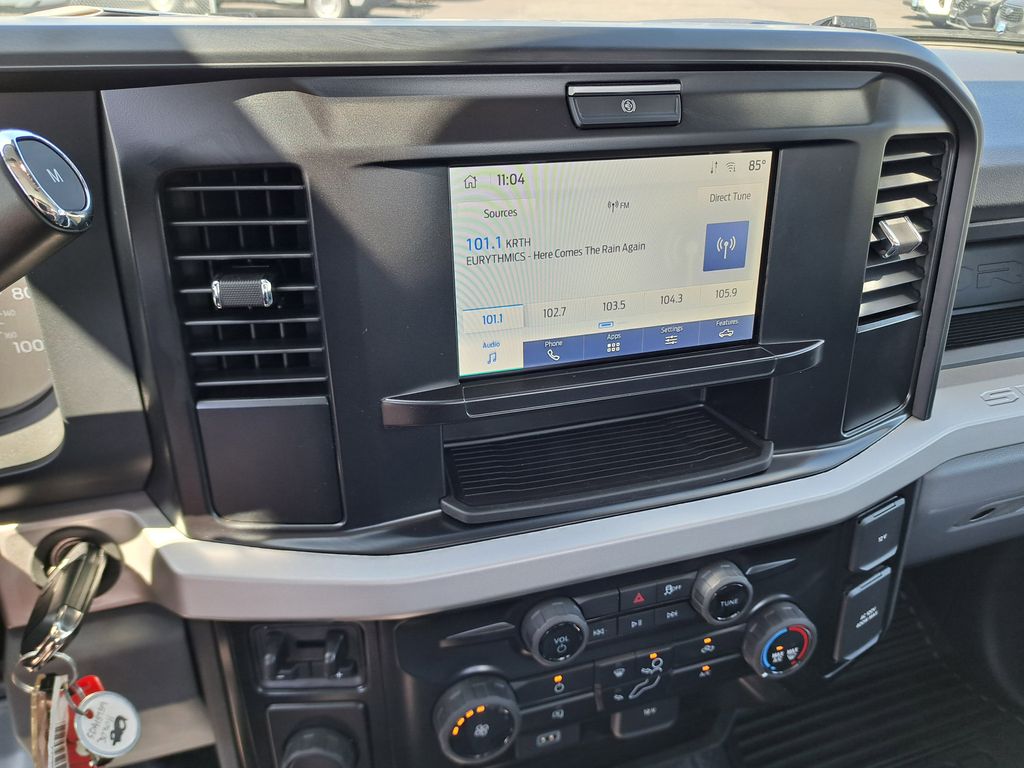 2025 Ford F-450 photo 21