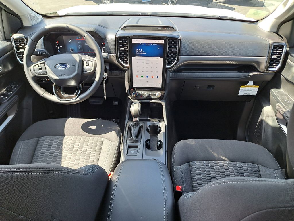 2025 Ford Ranger XLT photo 8