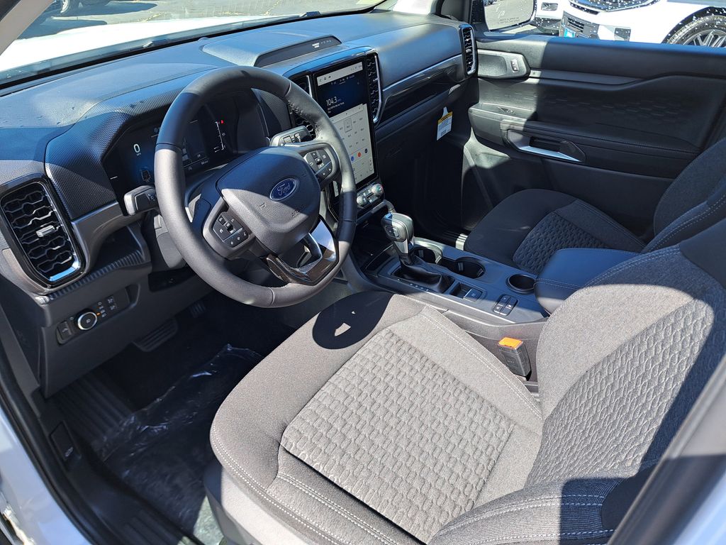2025 Ford Ranger XLT photo 14