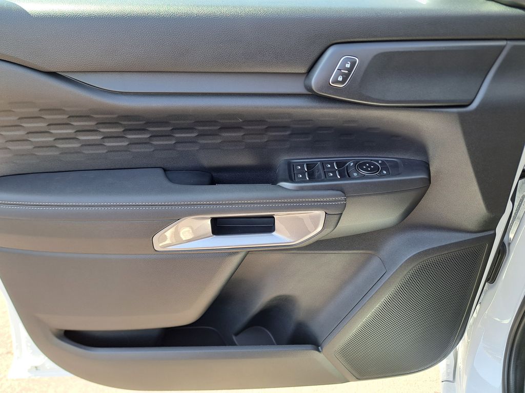 2025 Ford Ranger XLT photo 16
