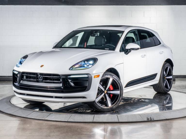 2025 Porsche Macan S