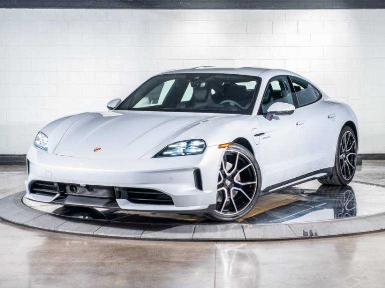 2025 Porsche Taycan 4