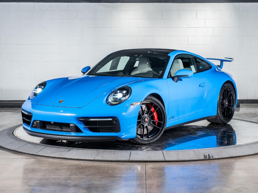 2023 Porsche 911 Carrera GTS