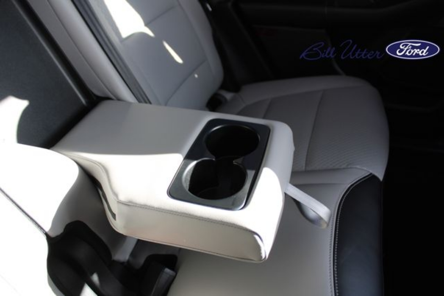 2025 Ford Escape Plug-in hybrid PHEV - Photo 11