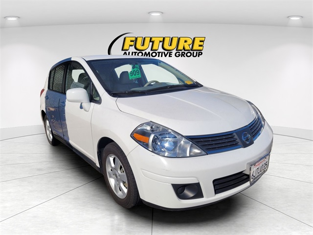 2009 Nissan Versa 1.8 SL