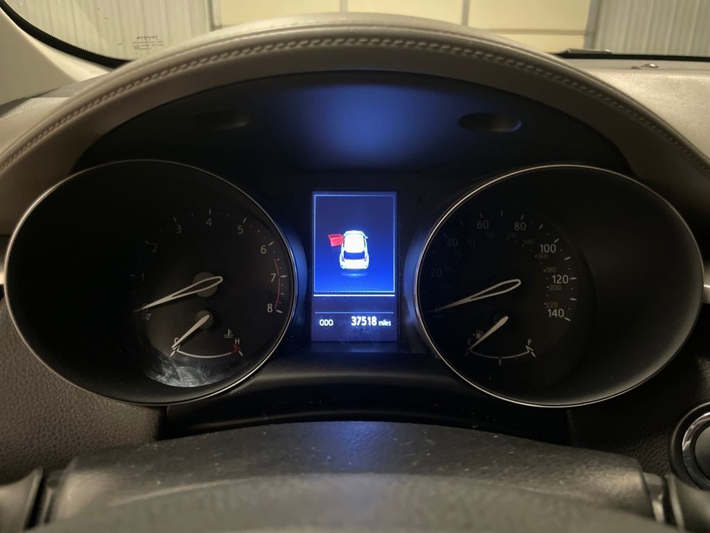 2020 Toyota C-HR Limited photo 9