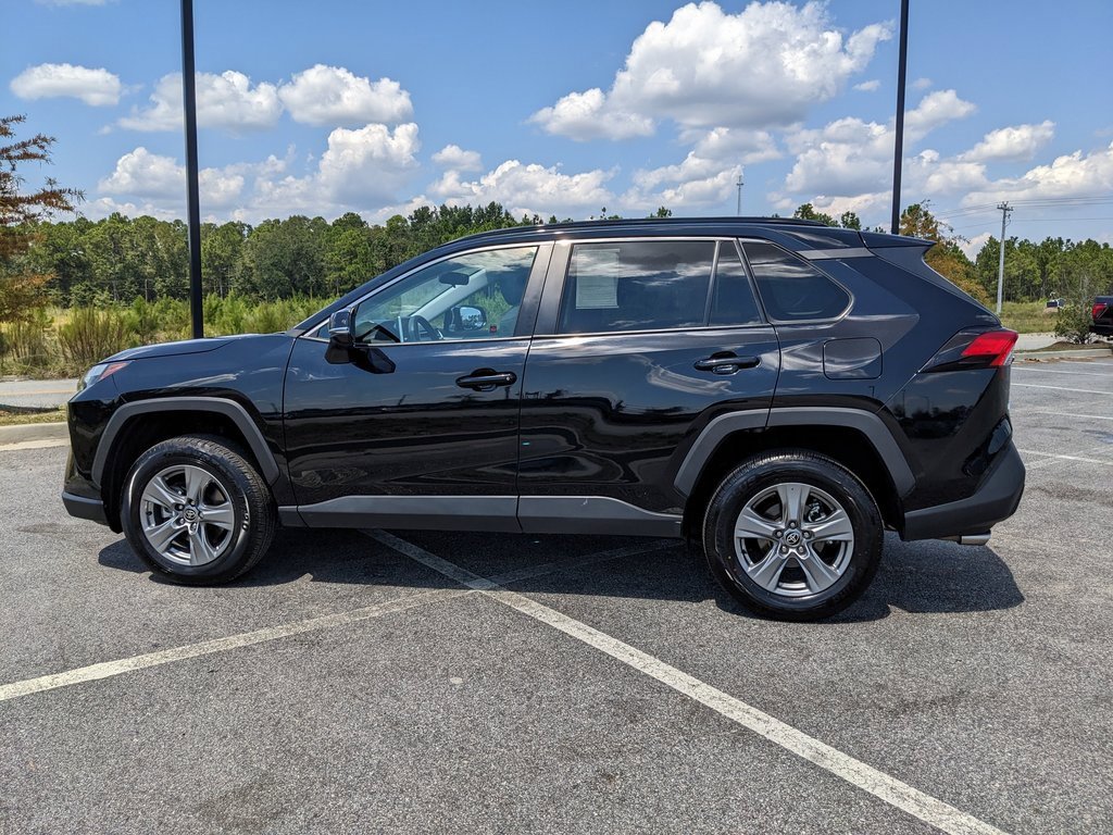 2024 Toyota RAV4 XLE photo 46
