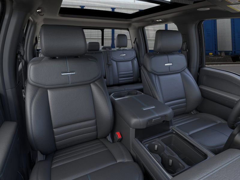 2026 Ford F-250 Platinum photo 2