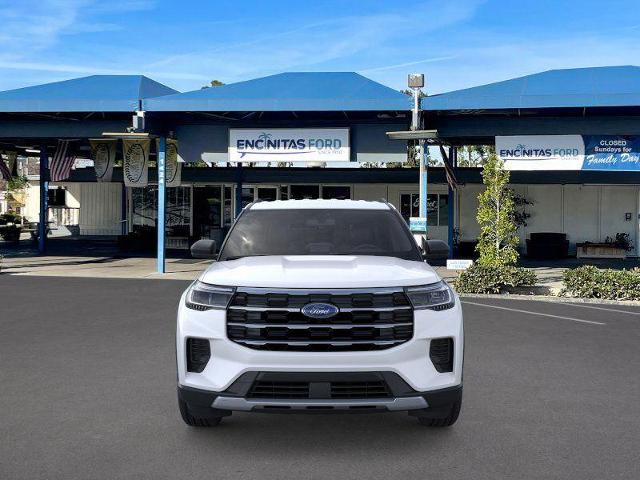 2025 Ford Explorer photo 4