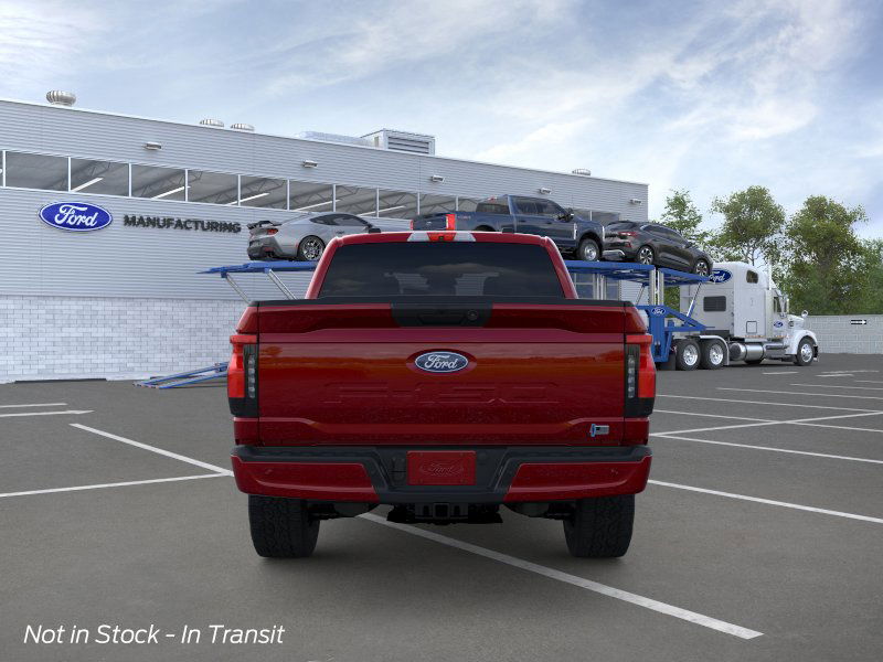 2025 Ford F-150 Lightning XLT photo 5