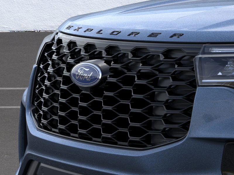 2025 Ford Explorer ST ST-Line photo 19