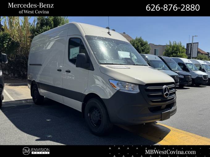 2025 Mercedes-Benz Sprinter Cargo Van Cargo 144 WB