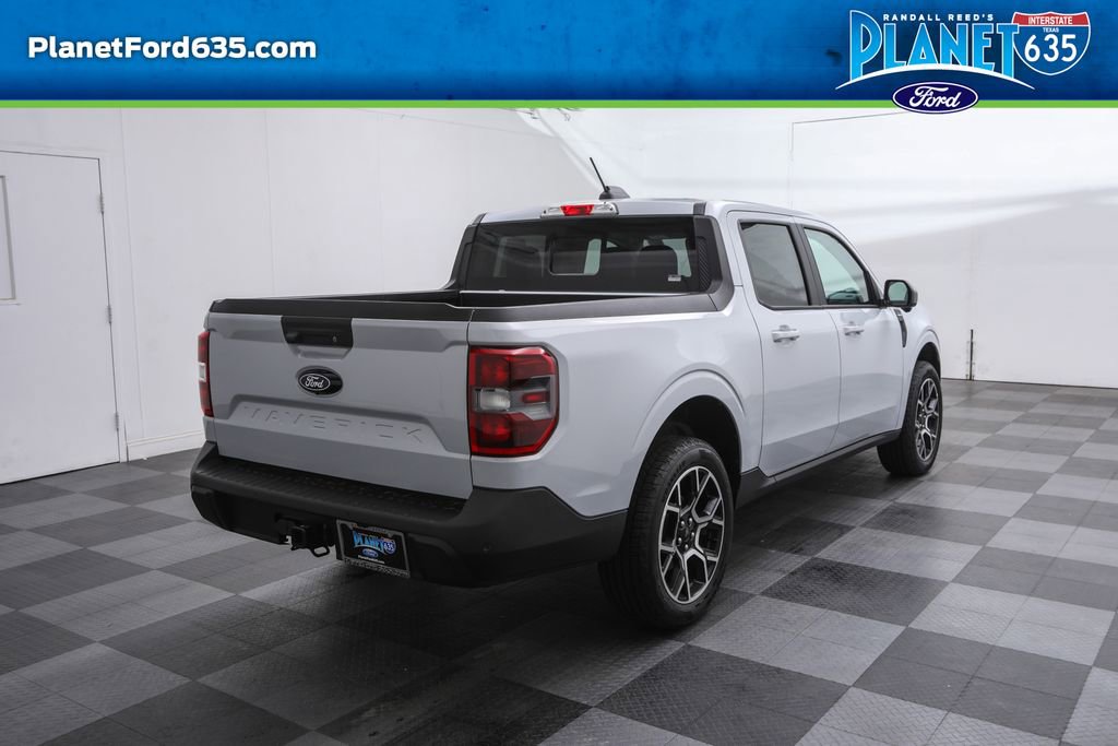 2025 Ford Maverick Lariat photo 2
