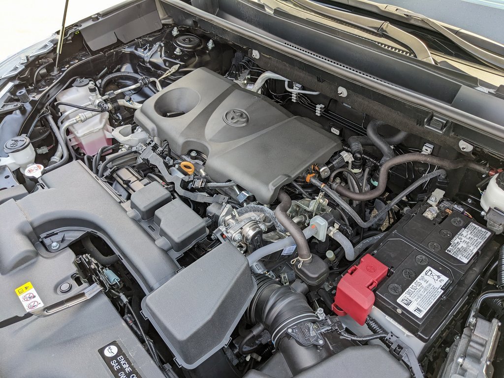 2024 Toyota RAV4 XLE photo 43