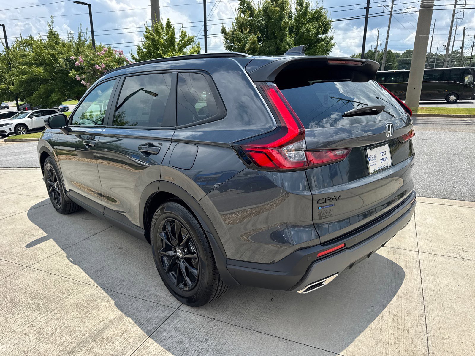 2026 Honda CR-V Hybrid Sport-L photo 4