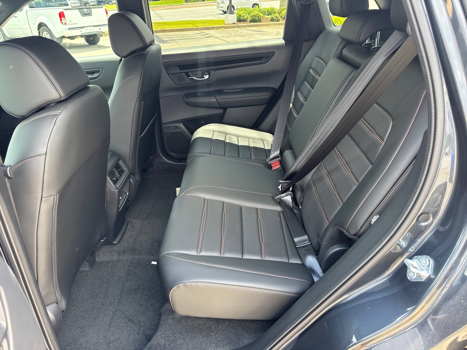 2026 Honda CR-V Hybrid Sport-L photo 11