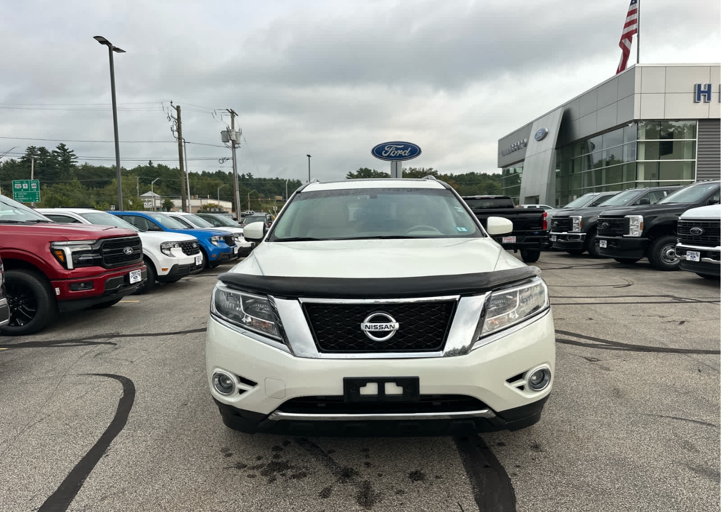 Used 2015 Nissan Pathfinder Platinum with VIN 5N1AR2MM4FC722965 for sale in Hillsborough, NH