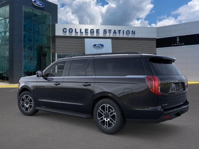 2025 Ford Expedition MAX photo 2
