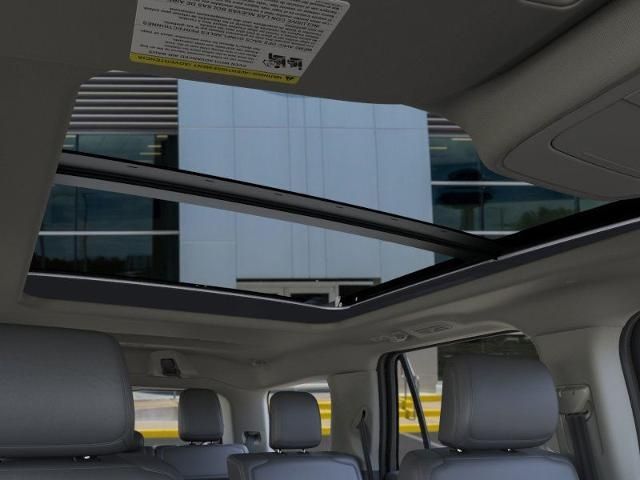 2025 Ford Expedition photo 19