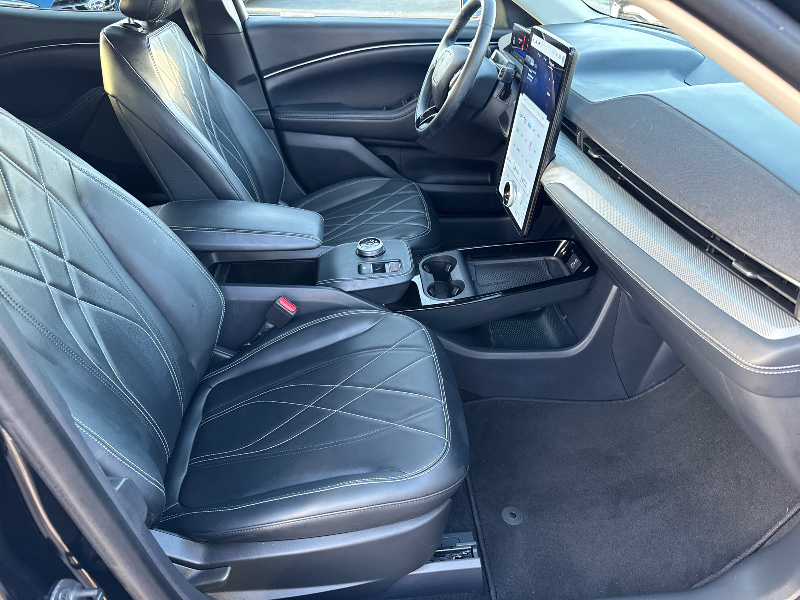2023 Ford Mustang Mach-E Select photo 16