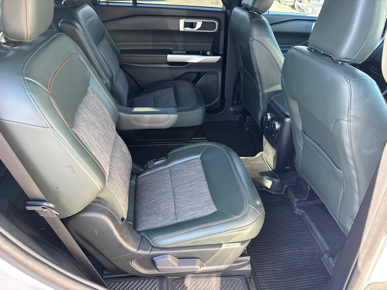 2022 Ford Explorer Timberline photo 13