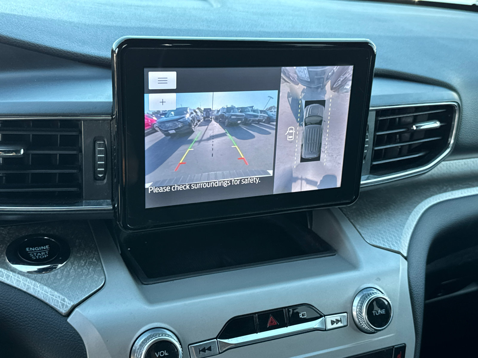 2022 Ford Explorer Timberline photo 25