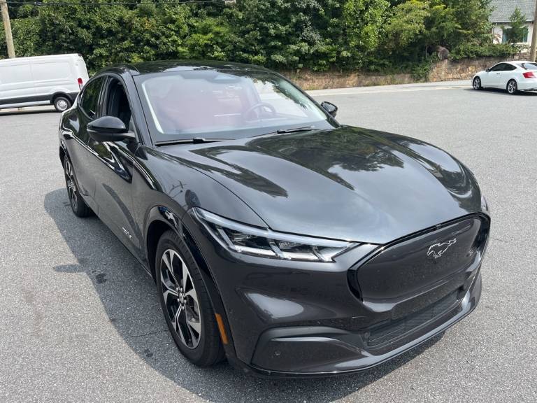 2022 Ford Mustang Mach-E Premium
