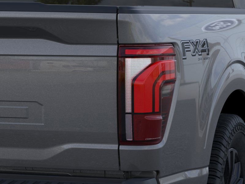 2025 Ford F-150 Lariat photo 13