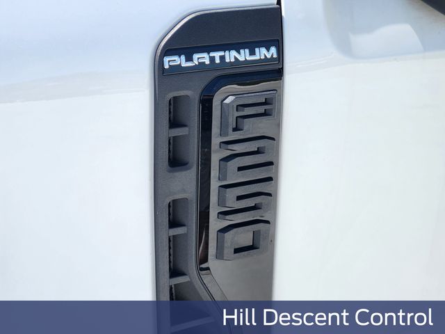 2025 Ford F-250 Platinum photo 8