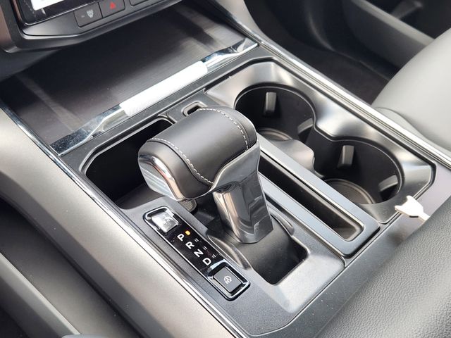 2025 Ford F-150 Lightning photo 14