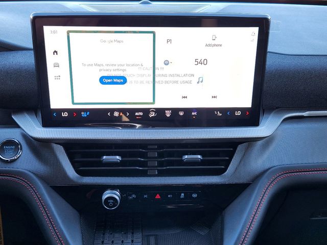 2025 Ford Explorer ST photo 10