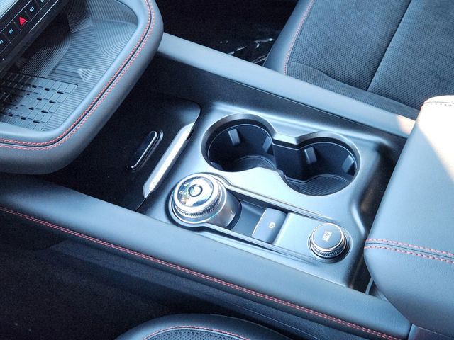 2025 Ford Explorer ST photo 13