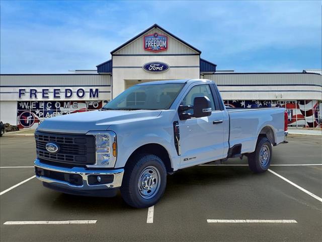 2026 Ford F-250 photo 2