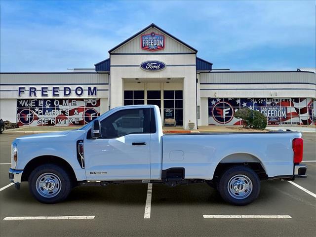 2026 Ford F-250 photo 3