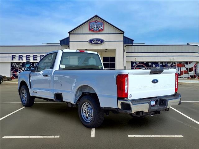 2026 Ford F-250 photo 4