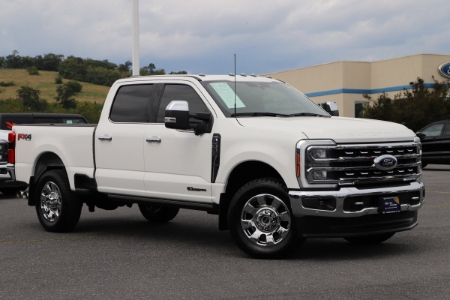 2023 Ford Super Duty F-350 SRW LARIAT