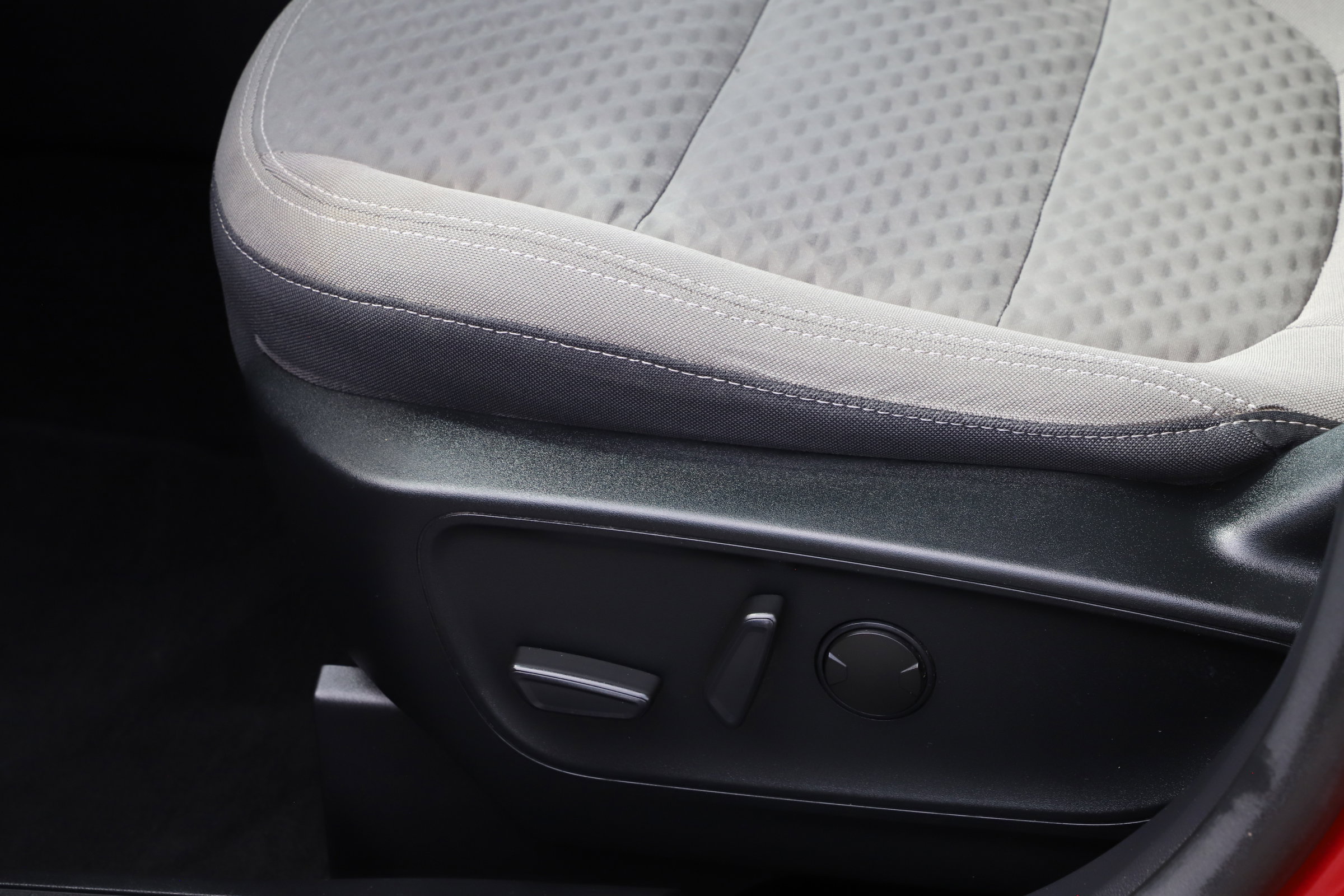 2020 Ford Escape SE photo 13