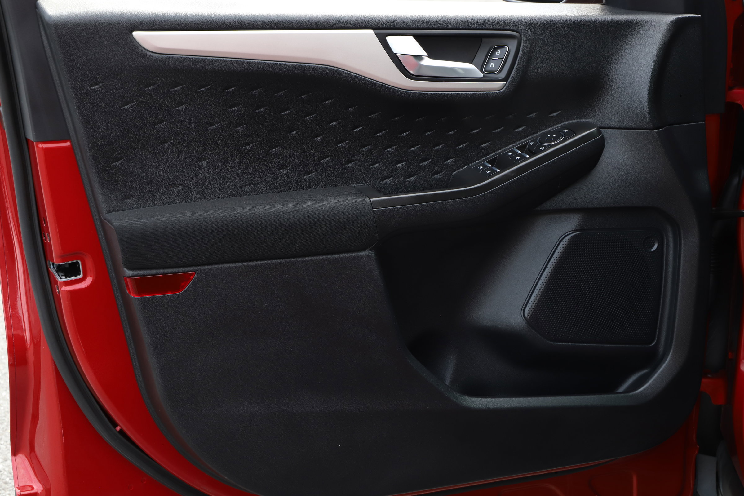 2020 Ford Escape SE photo 14