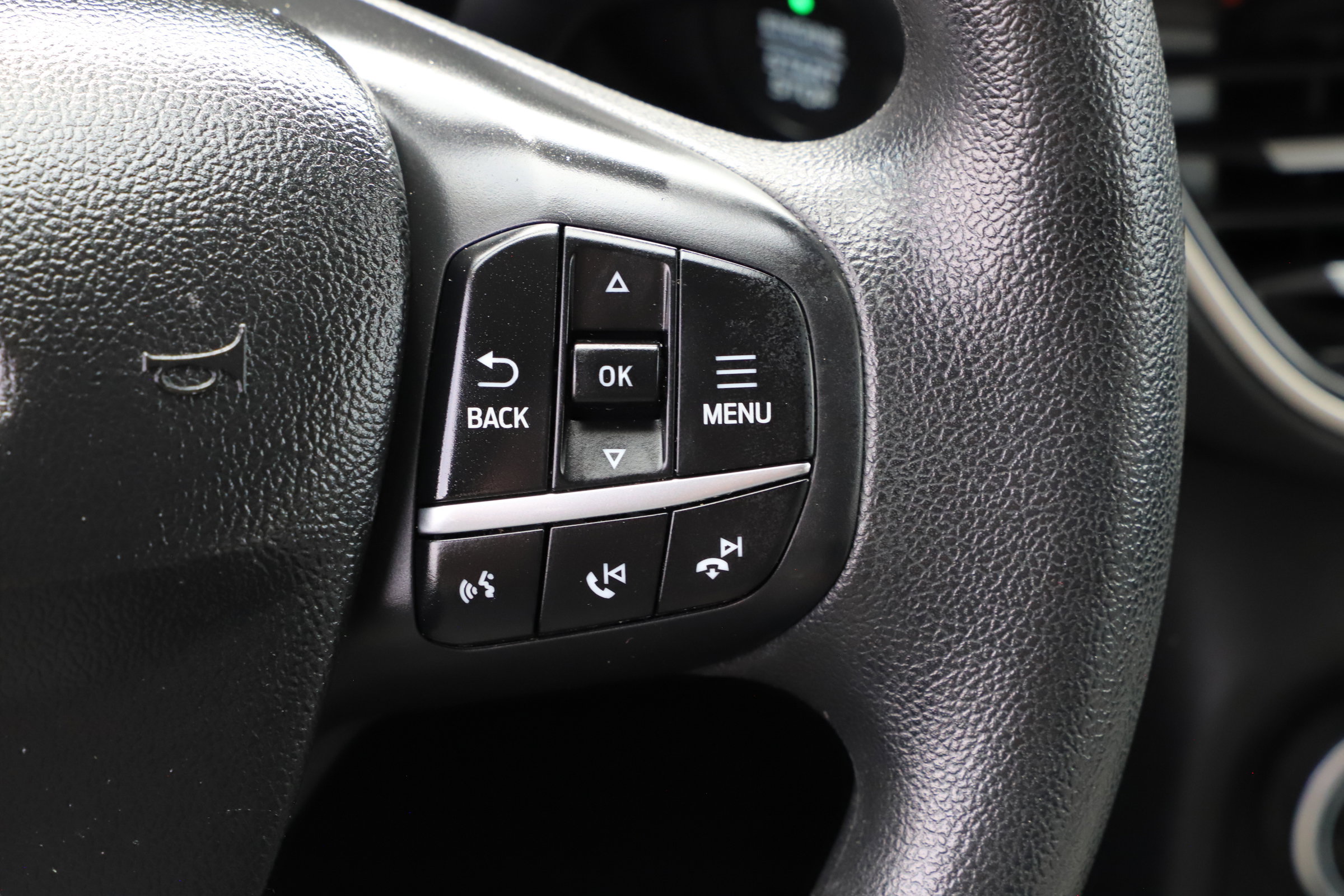 2020 Ford Escape SE photo 22