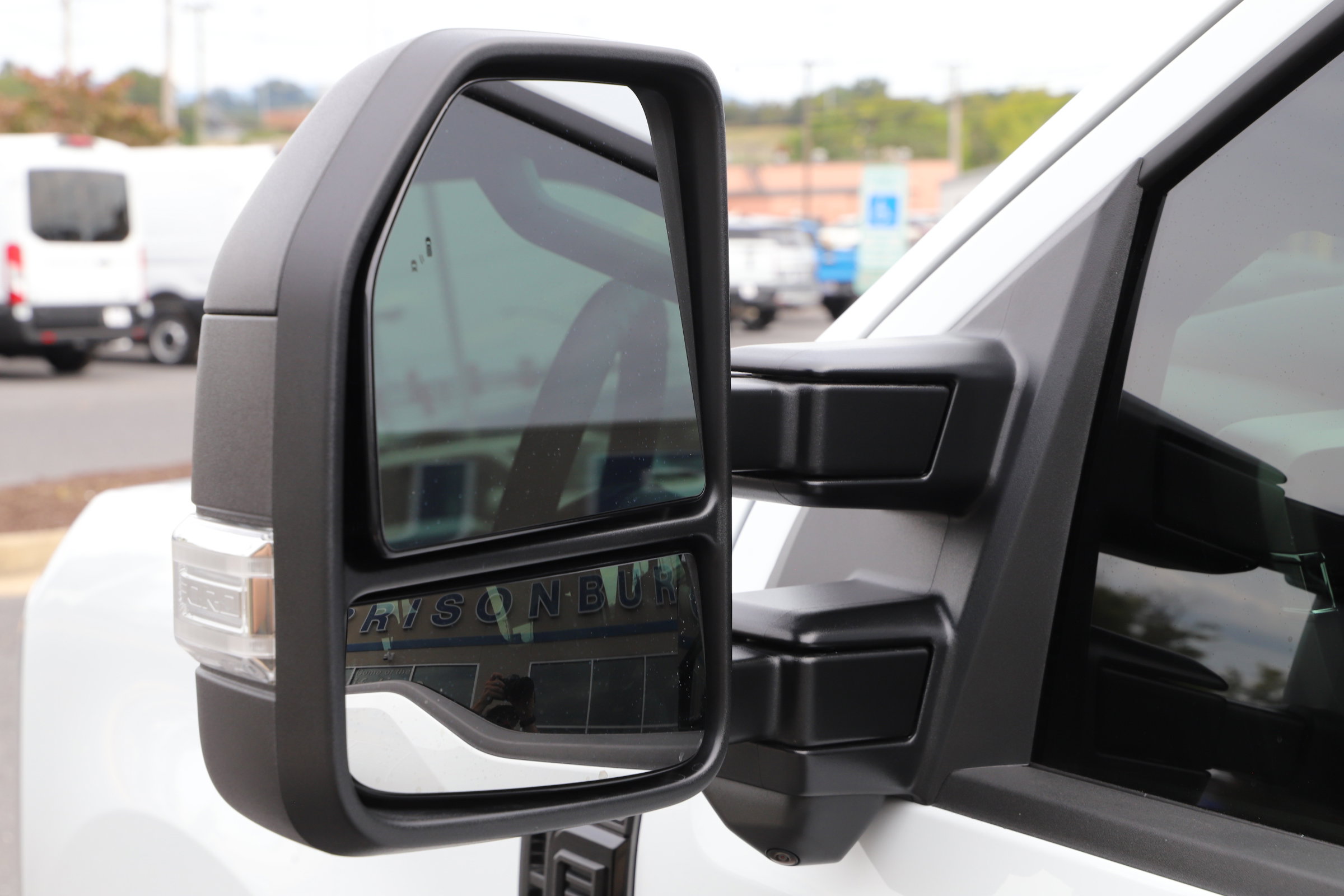 2026 Ford F-350 XL photo 9