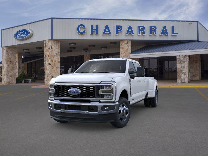 2025 Ford F-350 Lariat photo 2