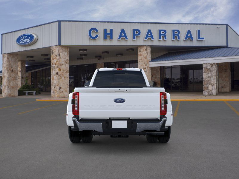 2025 Ford F-350 Lariat photo 5