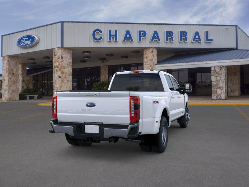 2025 Ford F-350 Lariat photo 8