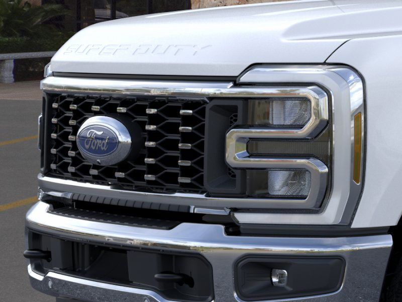 2025 Ford F-350 Lariat photo 17