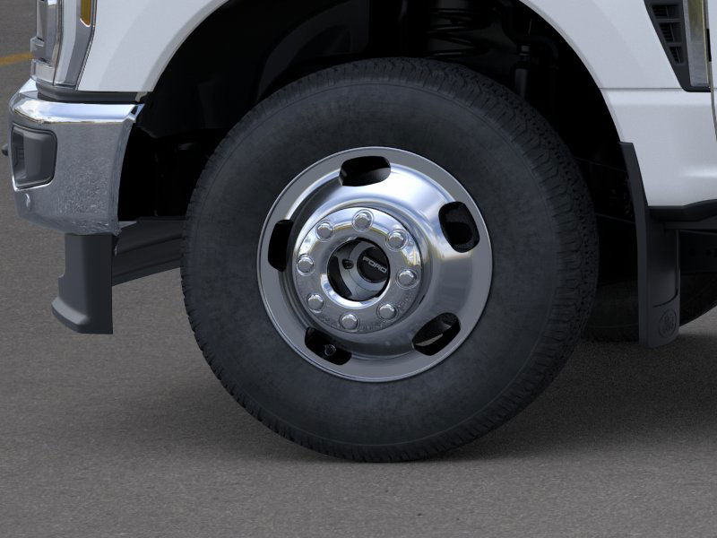 2025 Ford F-350 Lariat photo 19