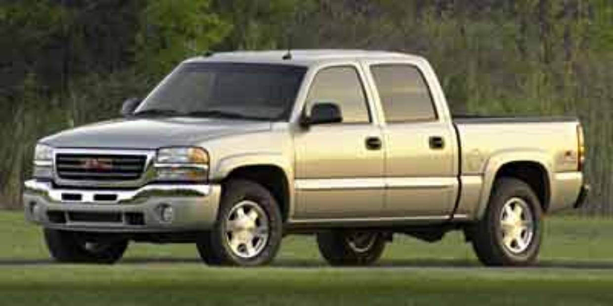 2004 GMC Sierra's photo